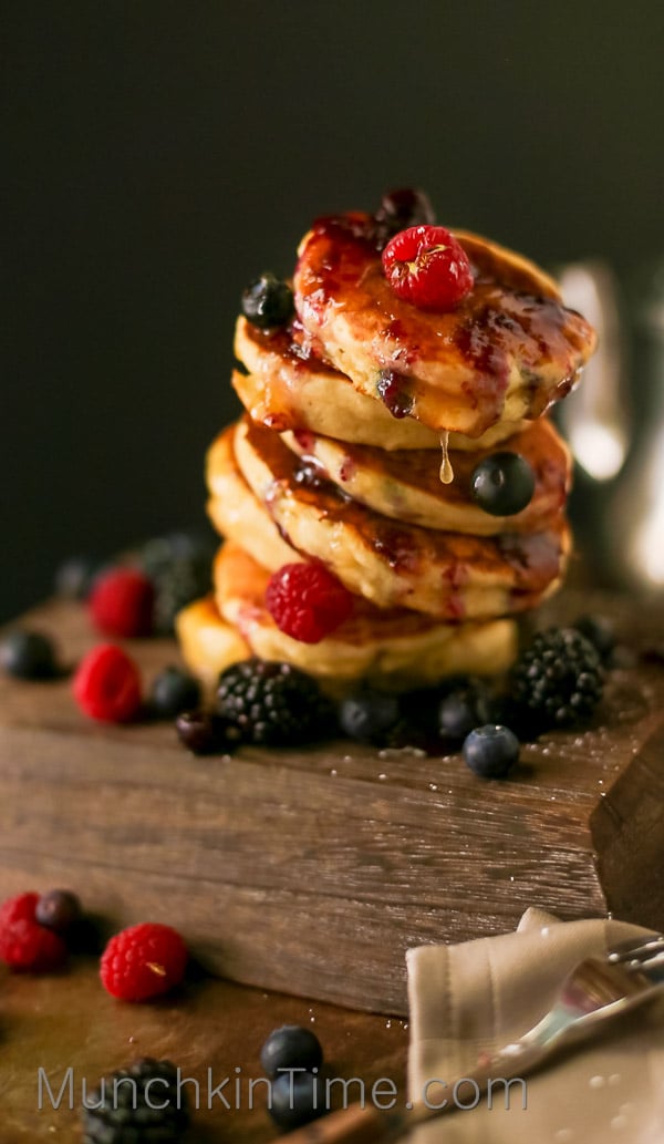 Wake Up To A Better Breakfast With A Quick Kefir Pancakes by Love Keil -- www.munchkintime.com #pancakesrecipe