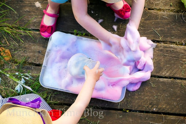 Fun Activity for Kids Foam Clouds Sensory Play - www.munchkintime.com #sensoryplay #kidsactivities-