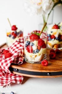 Assemble the trifles