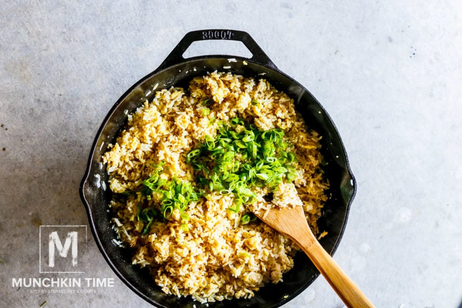 Easy Fried Rice Recipe with Green Onion - so easy and super delicious, perfect sidedish for dinner or lunch.