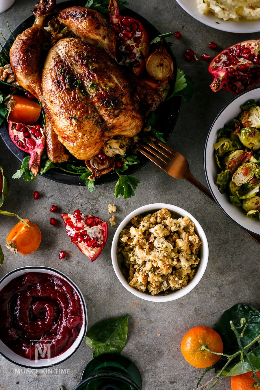 2017 Thanksgiving Dinner Ideas - here are 7 delicious Thanksgiving dishes that you can bring to the table this holiday season. 