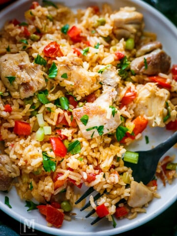 Easy Chicken Thighs Spanish Rice Recipe - an easy dinner idea!