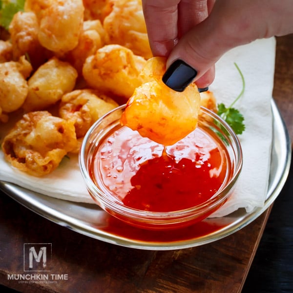 Easy 3 Steps to Make The BEST Beer Battered Shrimp Recipe April 2018 www.munchkintime.com