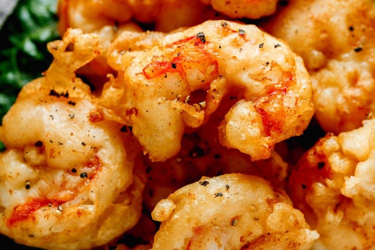 3 Steps to Make The BEST Beer Battered Shrimp Recipe - Munchkin Time