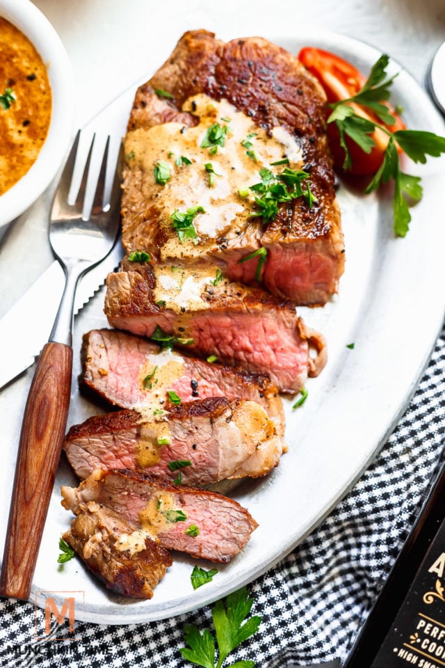 Easy Steak au Poivre Recipe - Munchkin Time