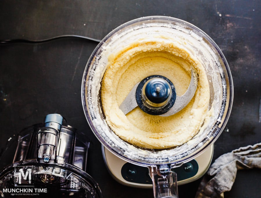 Blended ingredient to make pumpkin pie crust.