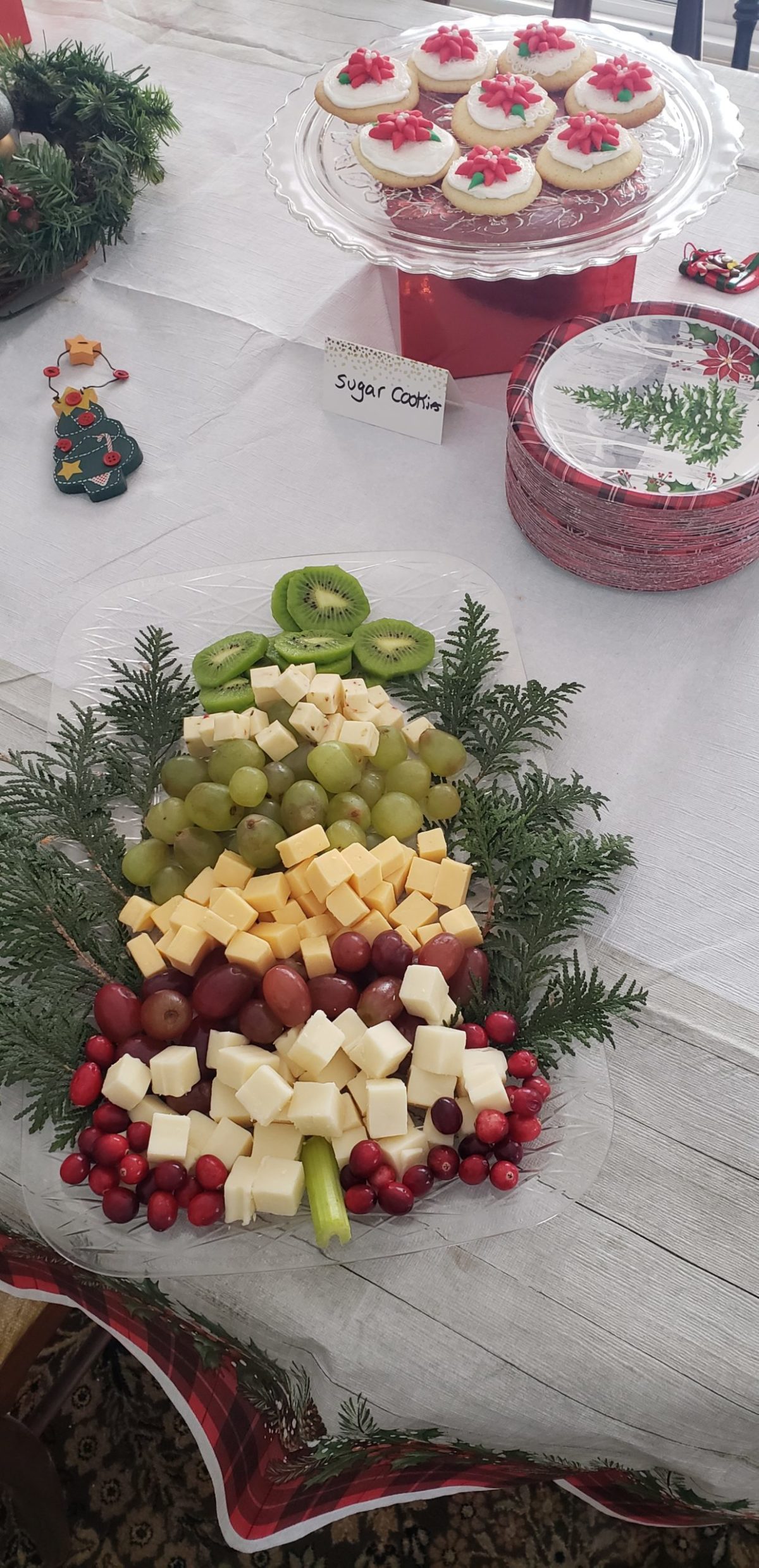 Christmas Cheese Platter Idea