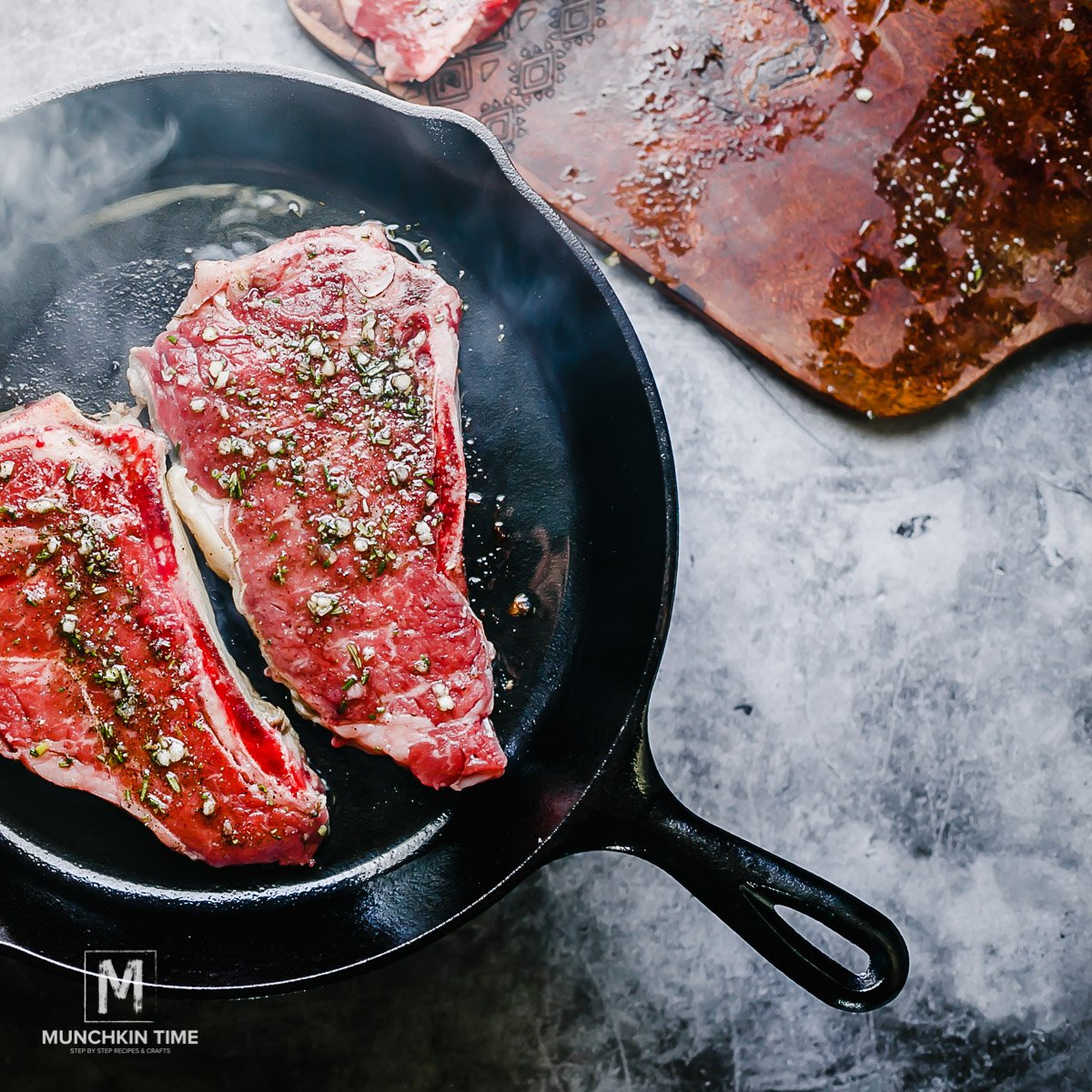 20-Min New York Strip Steak Recipe with Barbecue Sauce