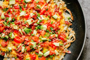 25-Min Cheesy Hash Browns Breakfast Pizza Recipe