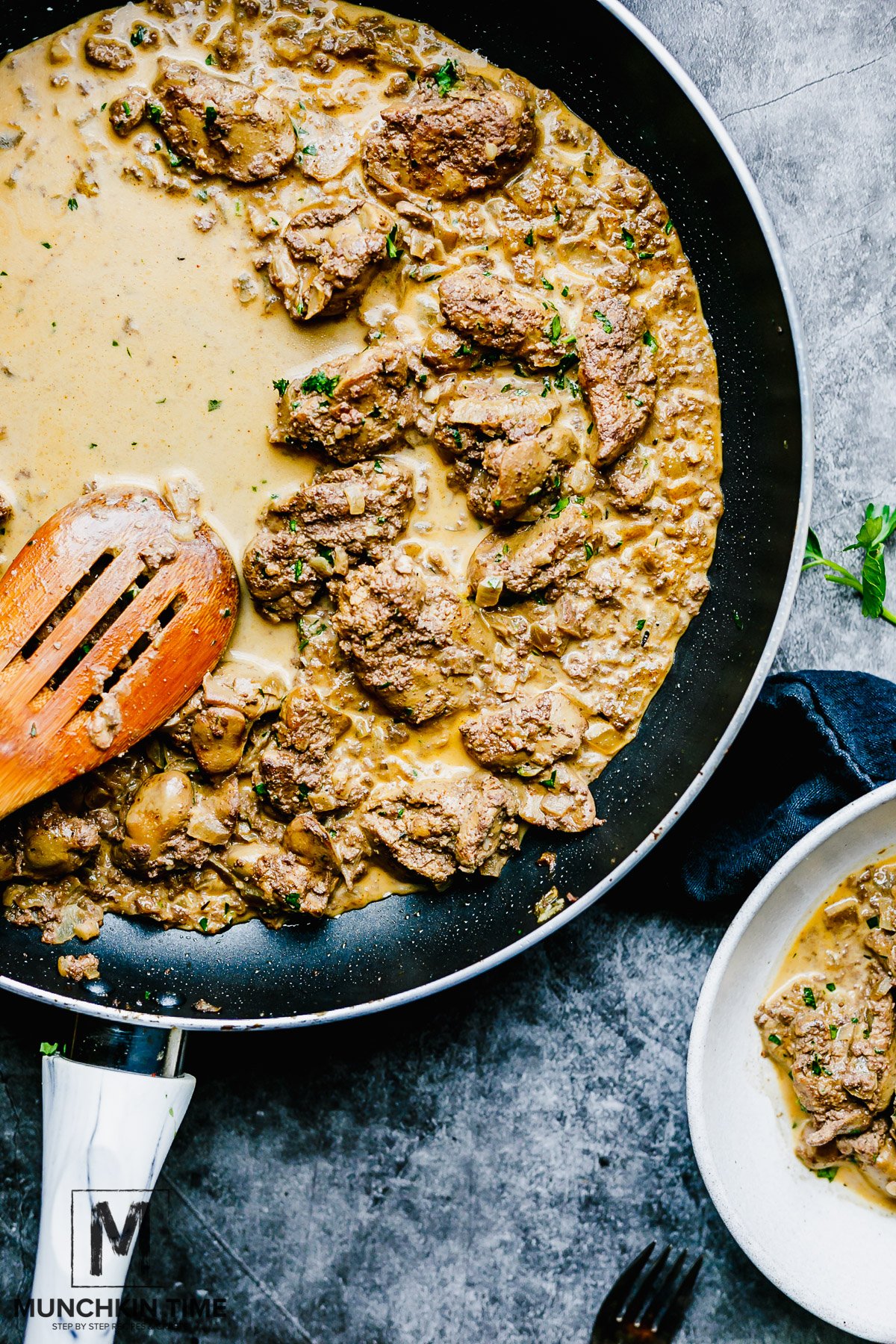 Sauteed Chicken Livers Recipe in White Wine Sauce