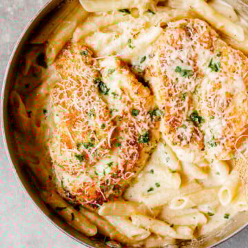 Easy Oven Baked Chicken Pasta in Buttery White Sauce