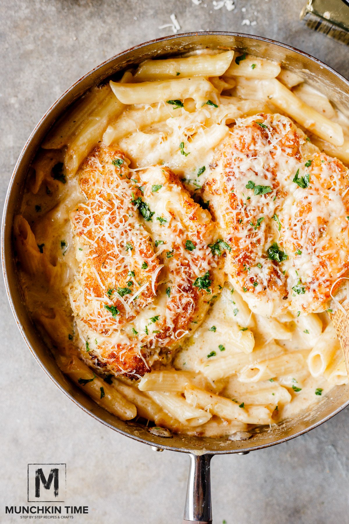 Oven Baked Chicken Pasta in Buttery White Sauce