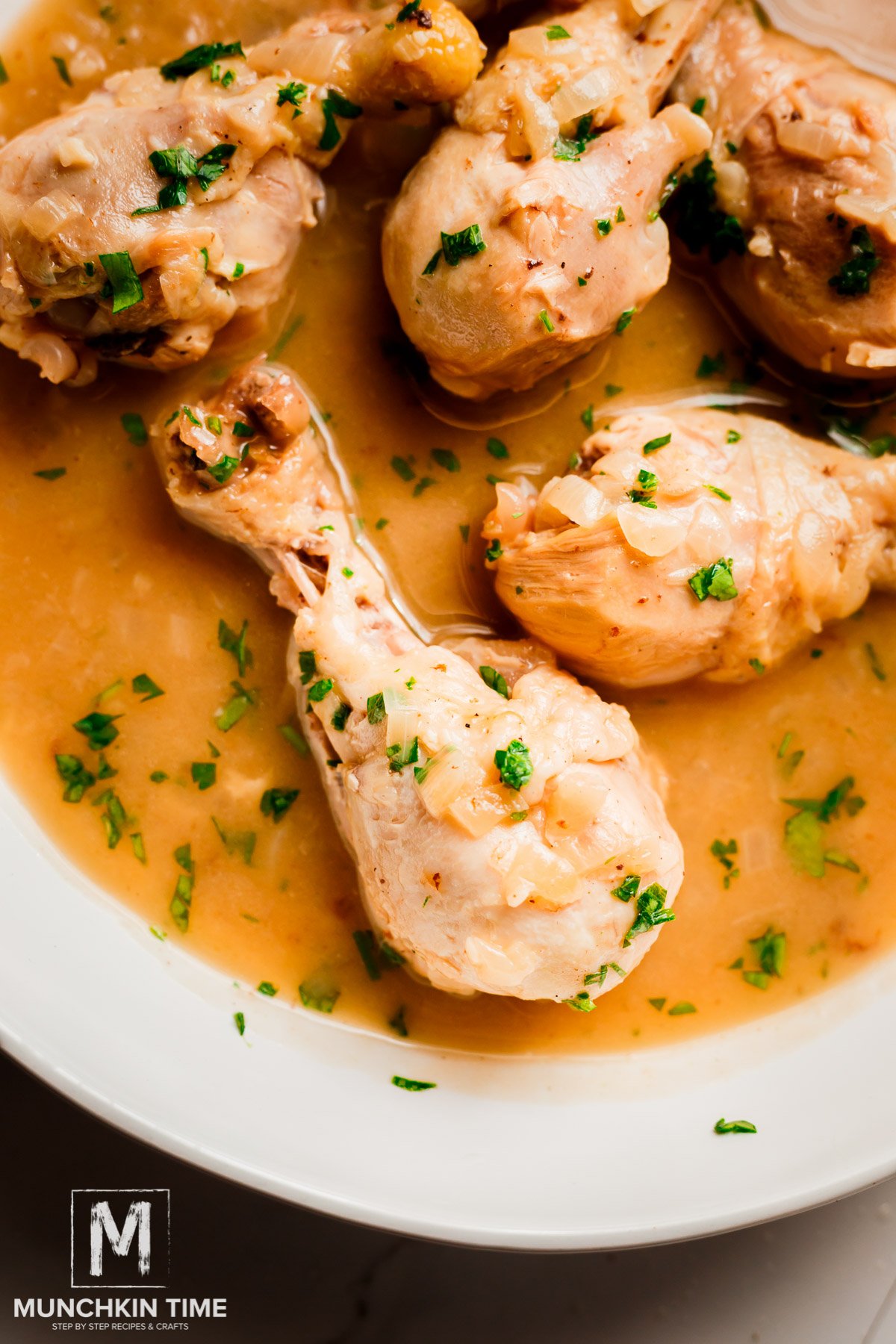 Delicious chicken drumsticks in instant pot recipe.