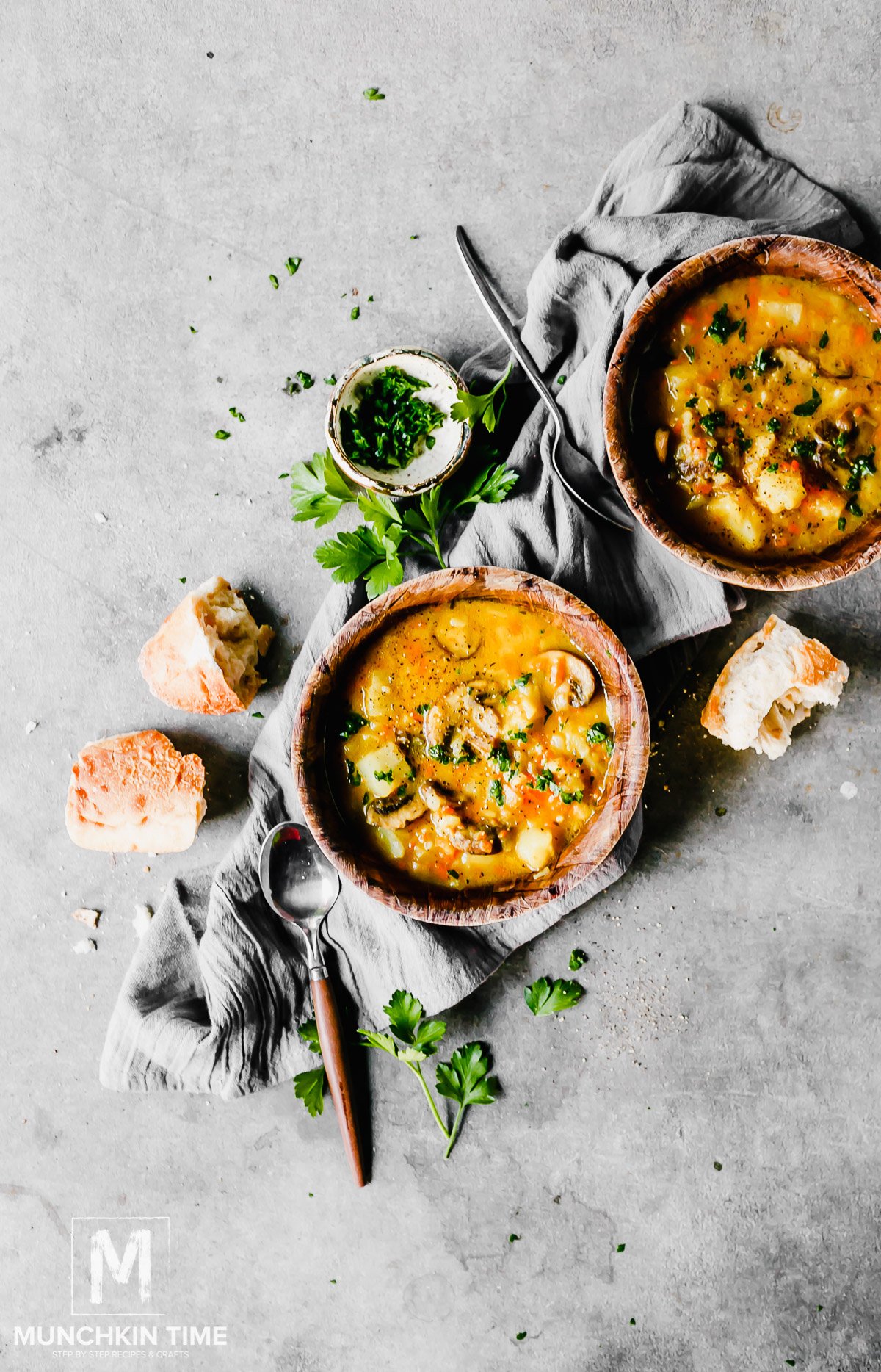 30-minute Mushroom Leek Soup Recipe (Instant Pot)