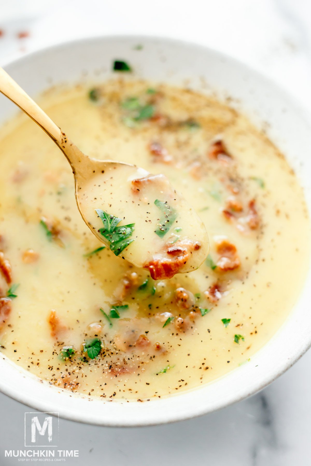 Quick Potato Leek Bacon Soup in Instant Pot