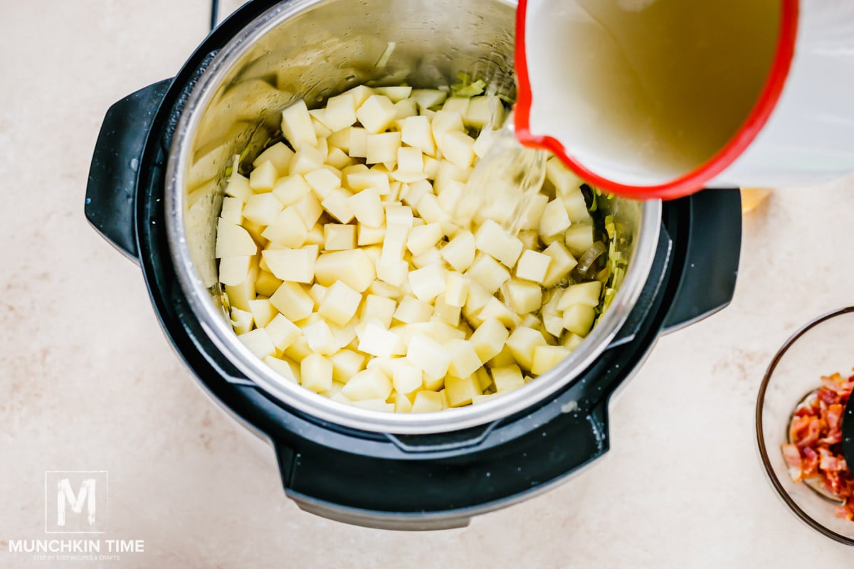 Quick Potato Leek Bacon Soup in Instant Pot.