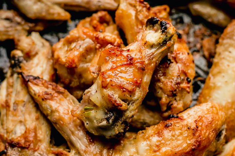 Air Fryer Chicken Wings - with Garlic Mayo Marinate