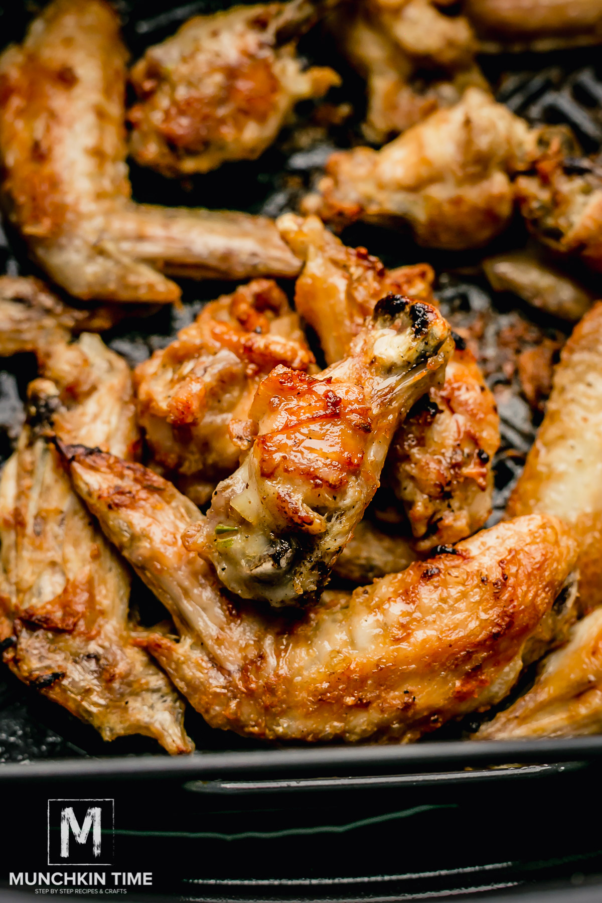 Air Fryer Chicken Wings - with Garlic Mayo Marinate