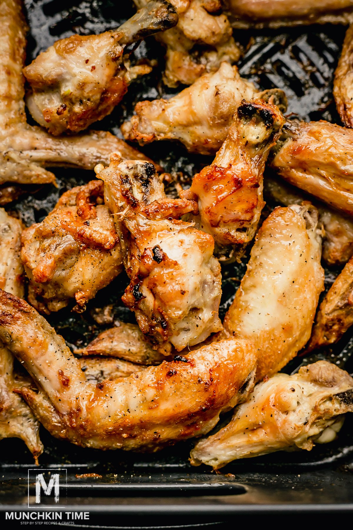 Air Fryer Chicken Wings - with Garlic Mayo Marinate