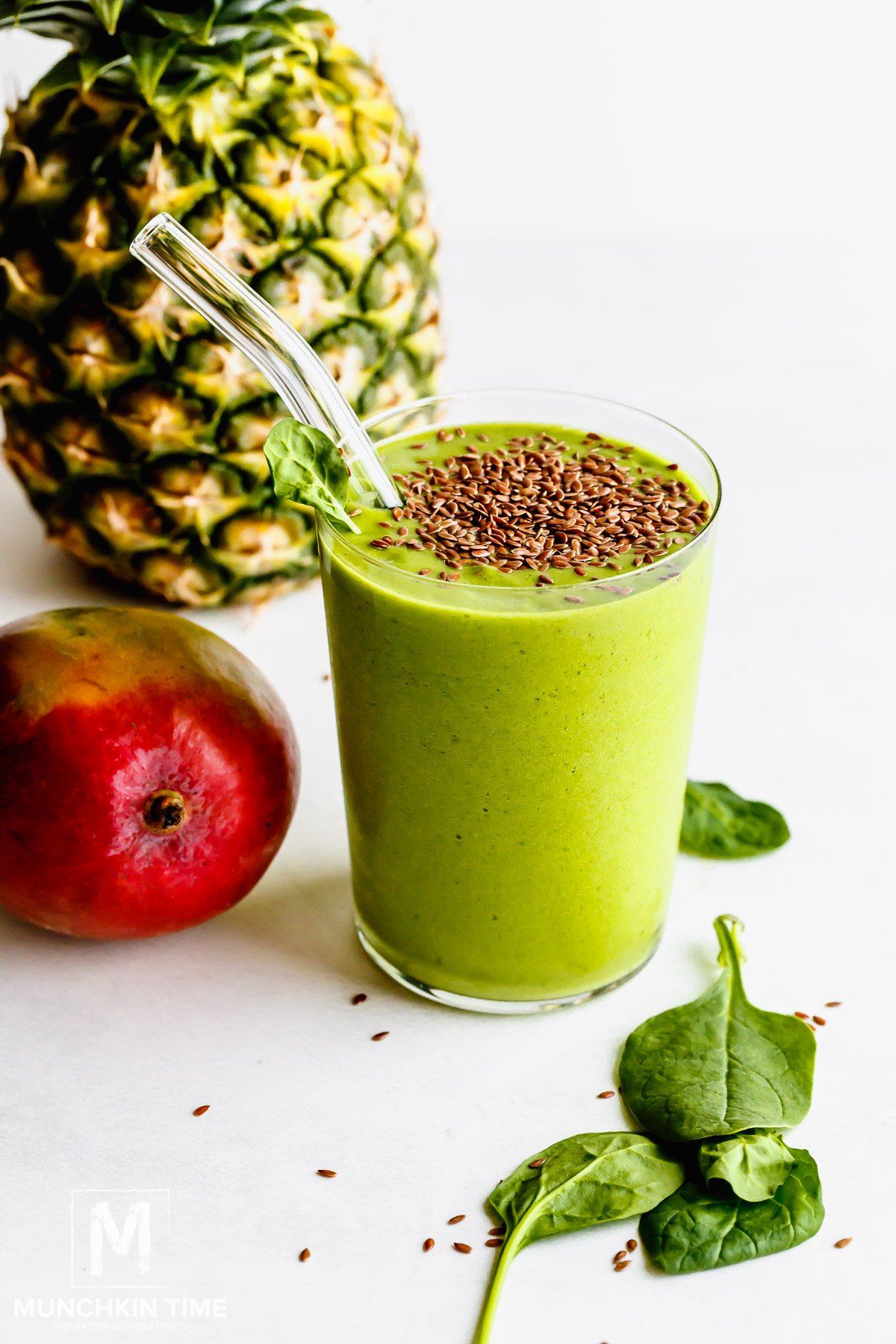 Delicious Glowing Green Smoothie Recipe - Munchkin Time