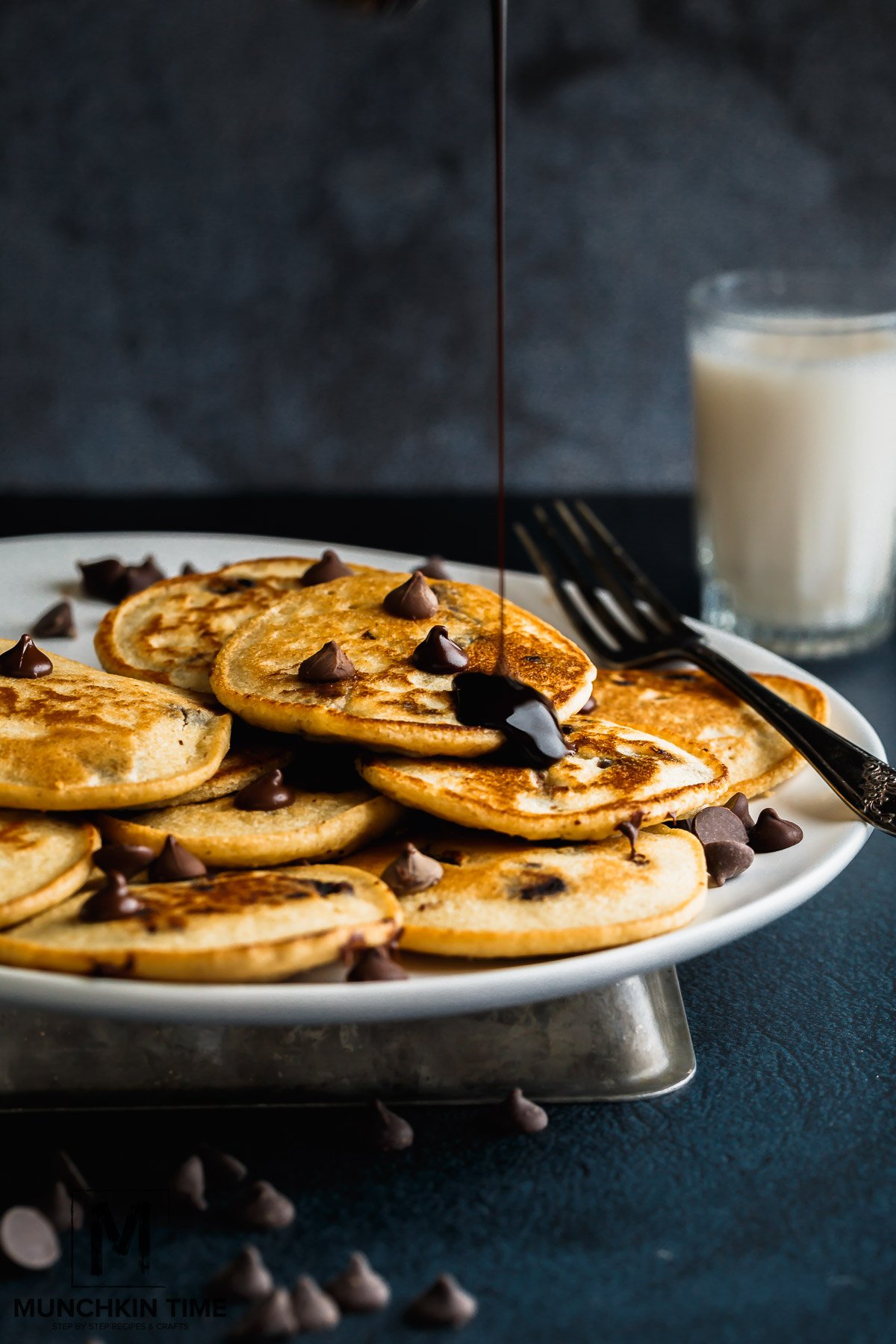 Delicious gluten free pancakes from scratch, they taste better than store bough pancakes & so much healthier too. 