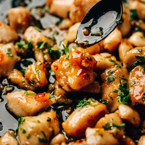 25-minute Garlic Chicken Recipe, super easy honey garlic chicken.