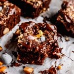 Easy Brownie Recipe from scratch.
