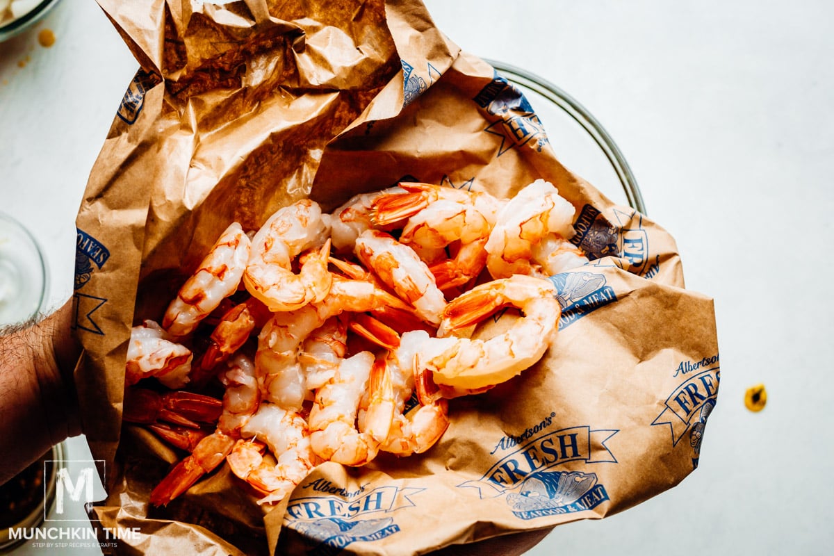Spicy Grilled Shrimp Recipe - Munchkin Time