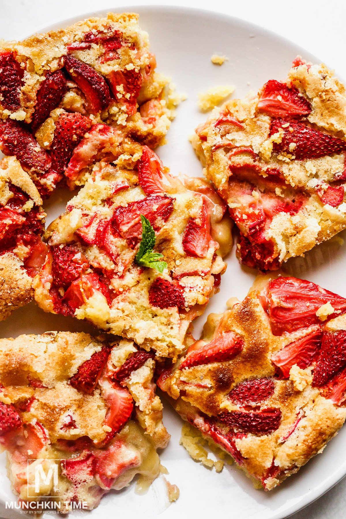 Strawberry Rhubarb Pie Bars Recipe
