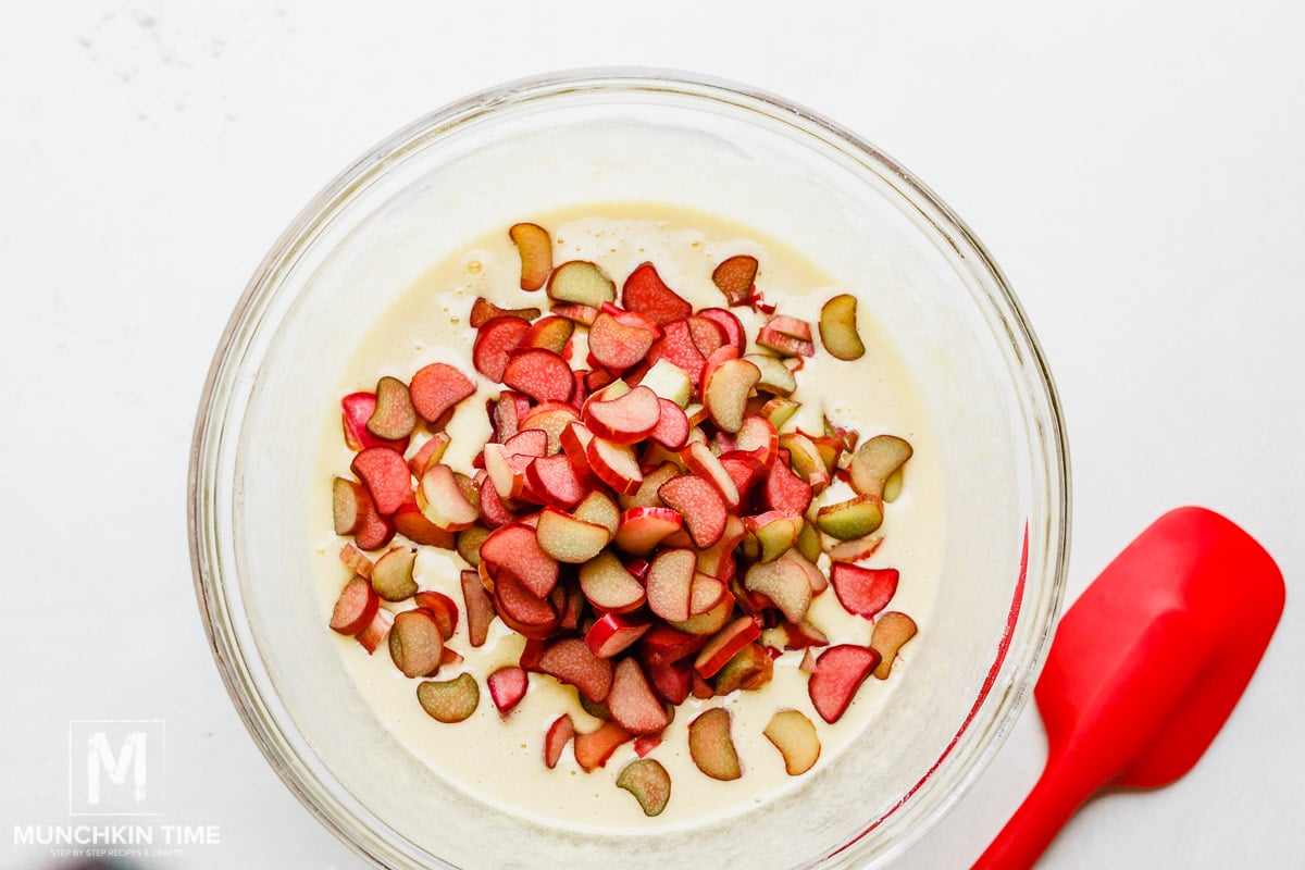 How to make rhubarb strawberry filling