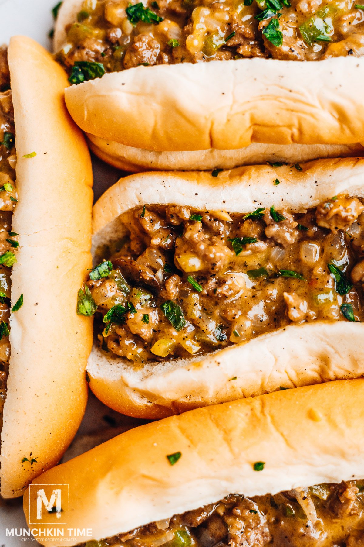 Stuffed cheesy bread filling with beef.