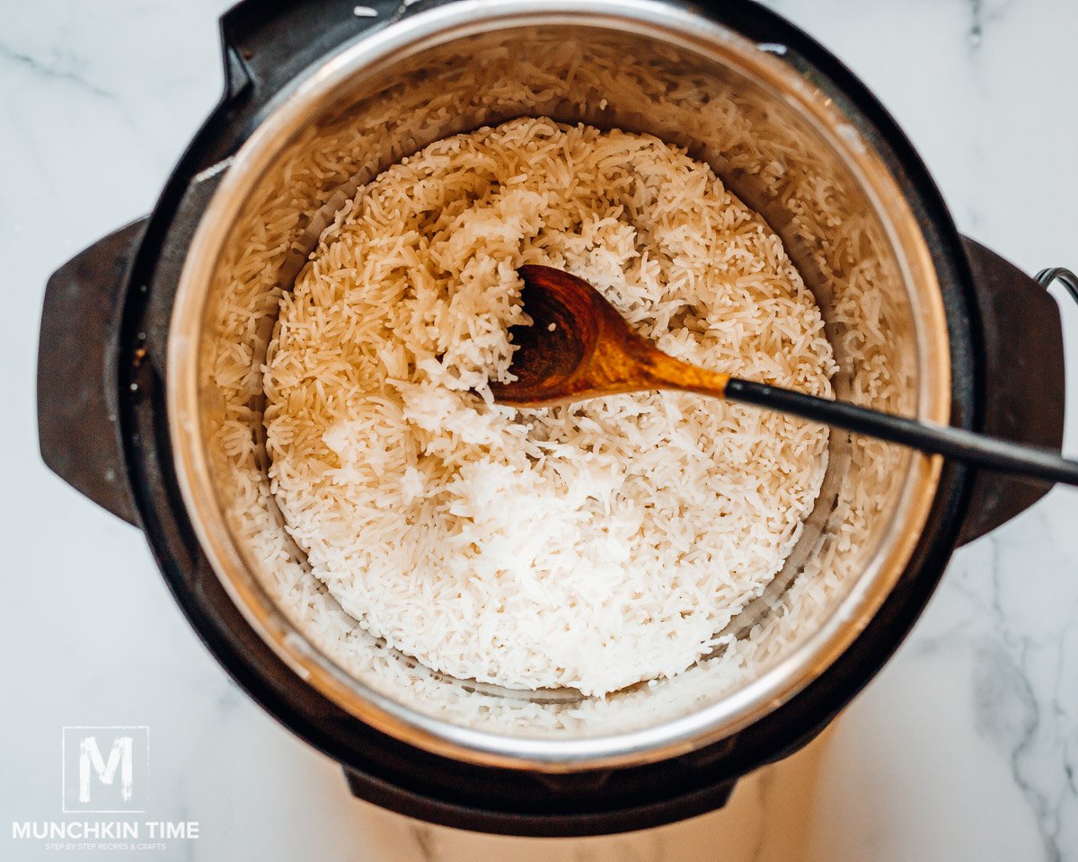 Cooking rice in Instant pot.