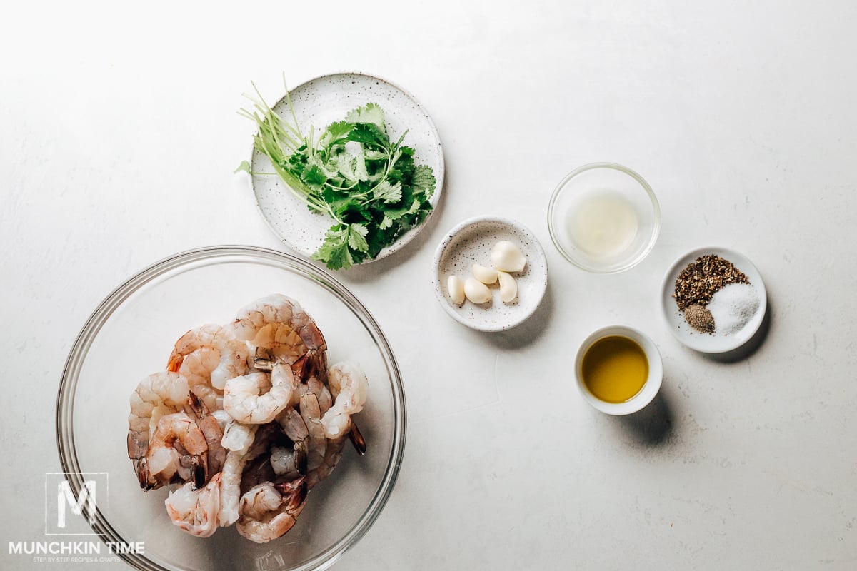 Ingredients needed to make roasted garlic shrimp