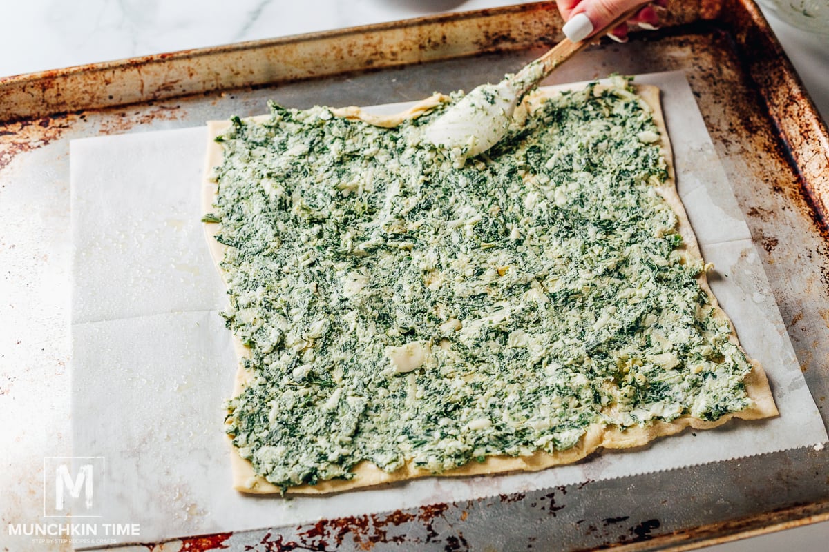 To Make Roll Ups with puff pastry