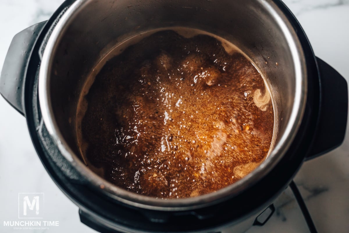 Add cornstarch to the broth to make gravy.