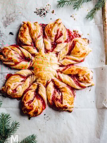 How to Make Strawberry Puff Pastry Dessert - Snowflake