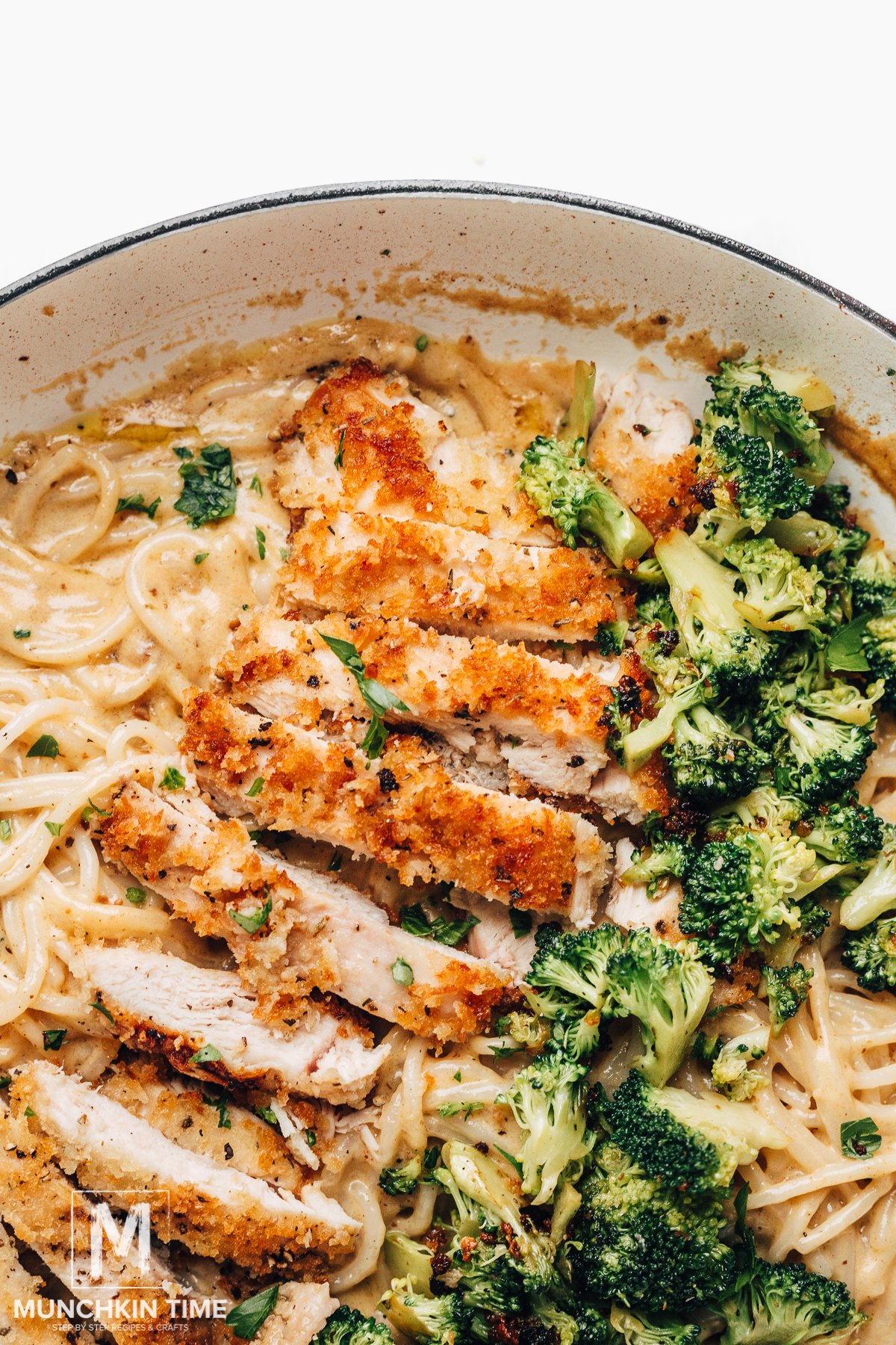 Alfredo pasta with chicken