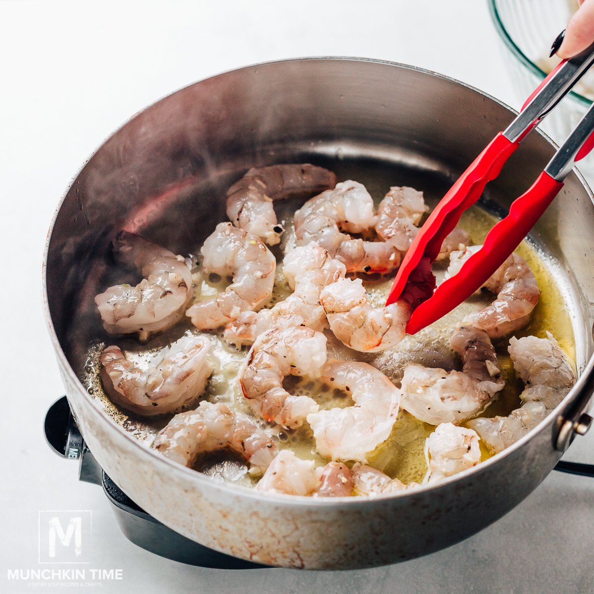 Cooking shrimp in a skillet