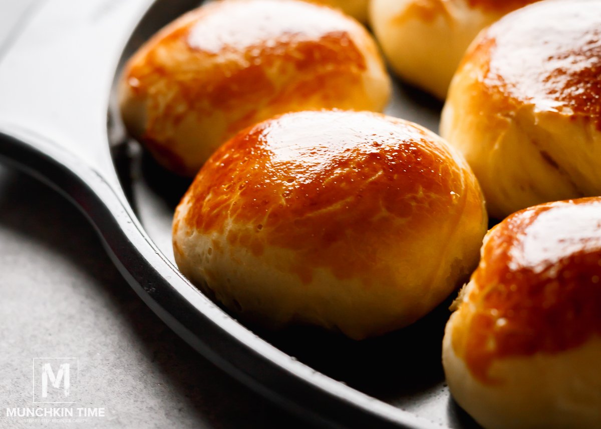 Buttermilk Soft Dinner Rolls