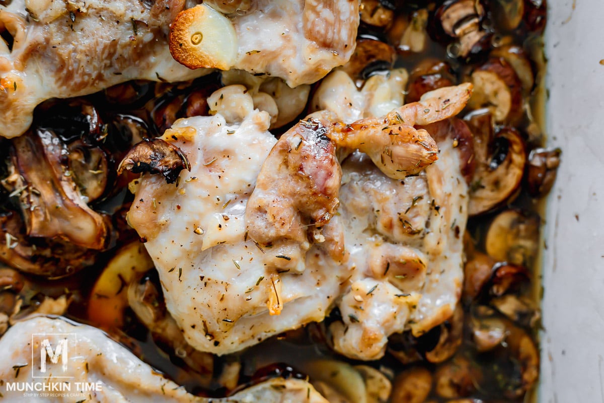 baked chicken and mushrooms