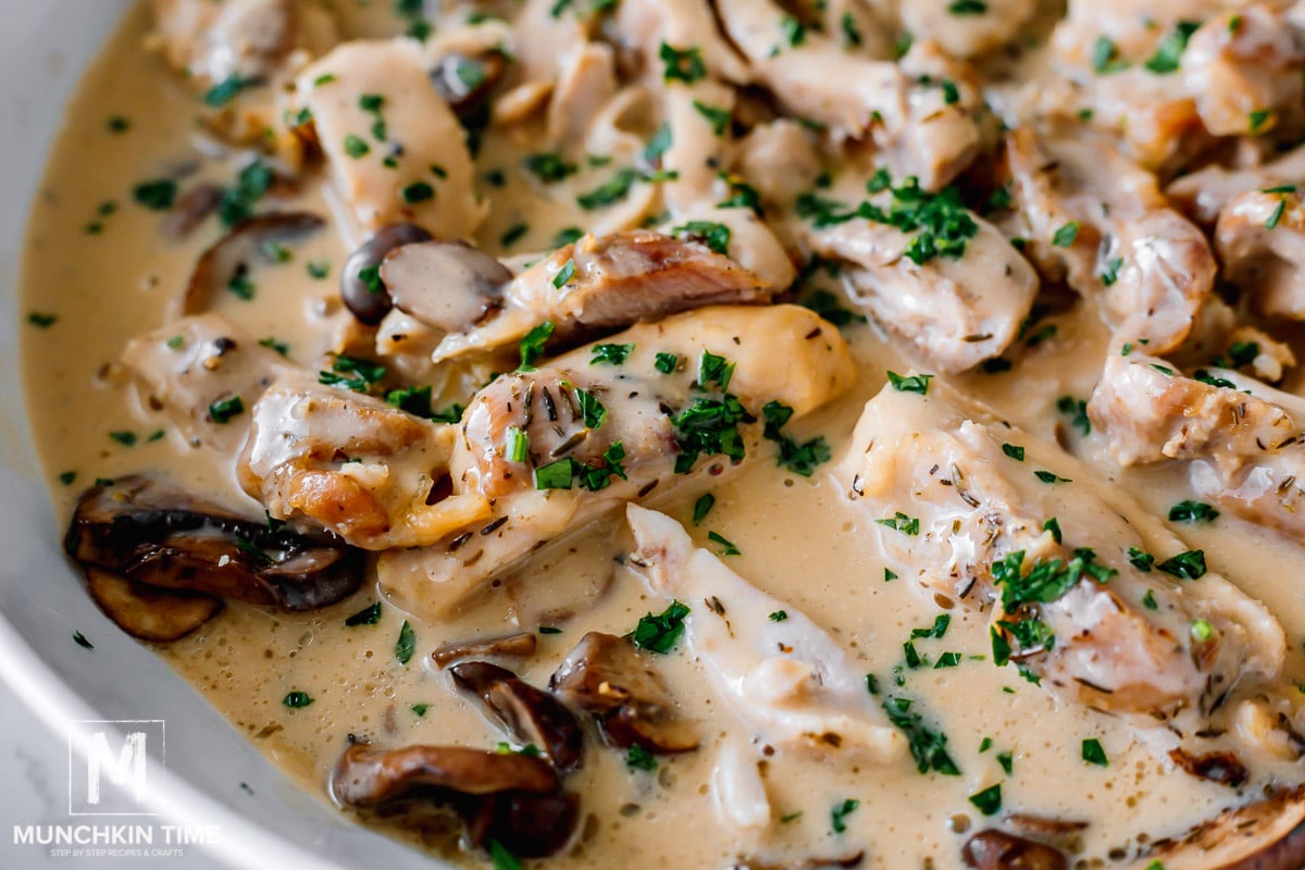Creamy Chicken Mushroom Recipe (Video) Munchkin Time