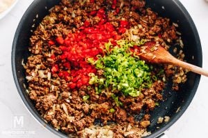 saute ground beef and bell peppers