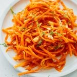 Carrot salad with garlic