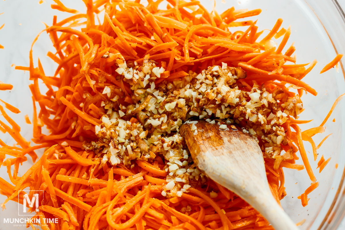 How to Make Carrot Salad