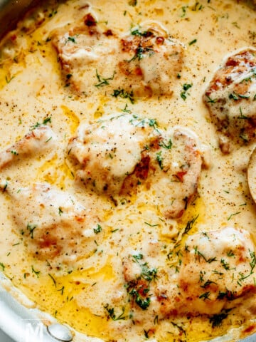 Creamy Oven Baked Chicken Thighs