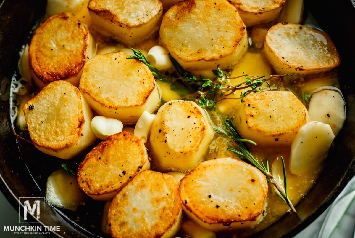 How to Bake Potatoes in the Oven