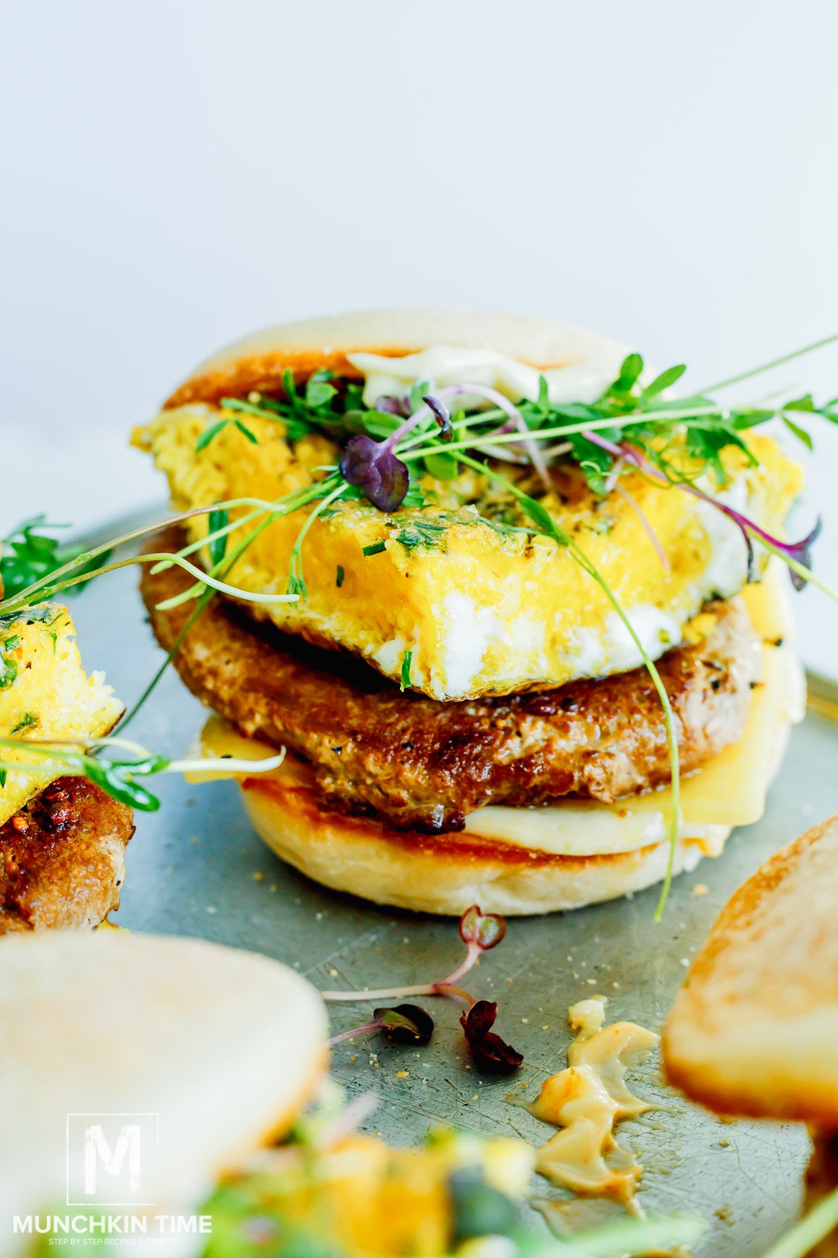 Quick and Easy Breakfast Sandwich – Hearty Smarty