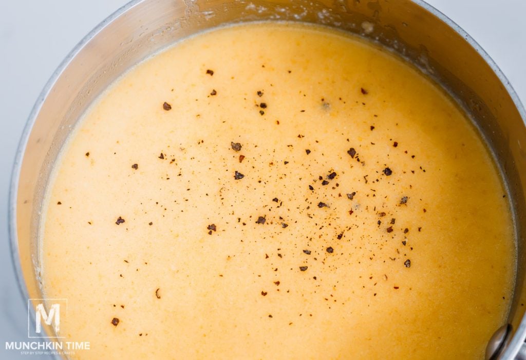 Easy Creamy Potato Soup (VIDEO) - Munchkin Time