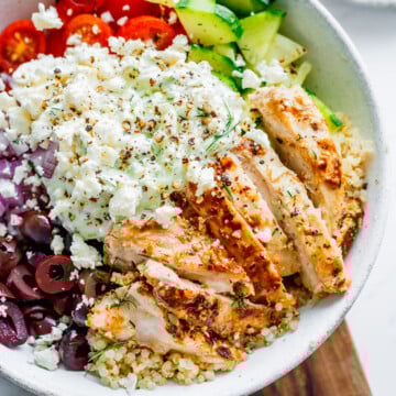 How to Make This Greek Chicken Bowl