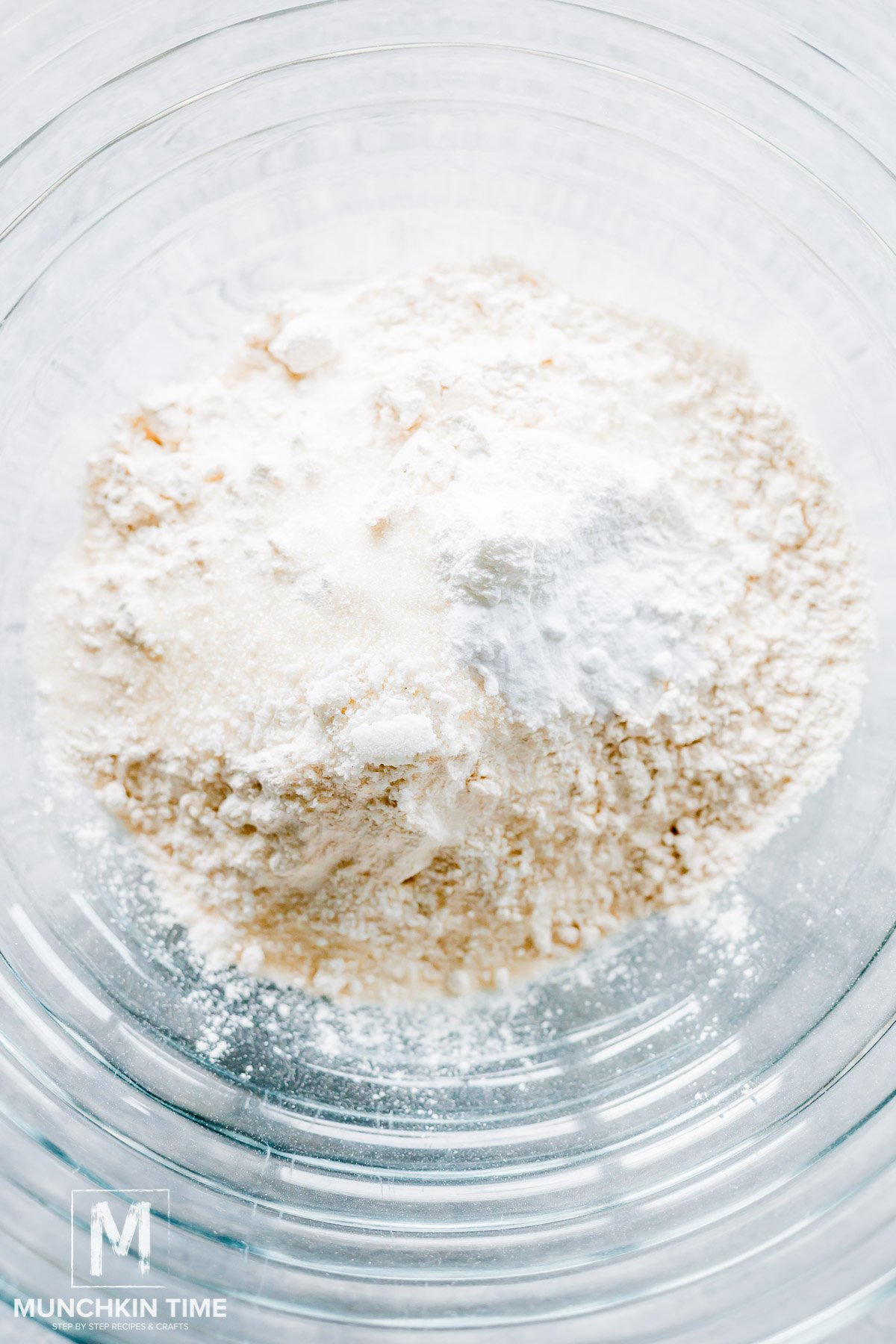 the flour, sugar, baking soda, baking powder, and salt in a large mixing bowl.